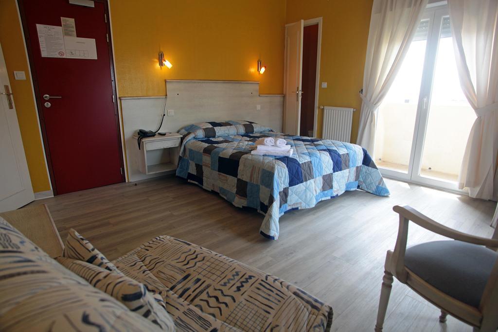 Hotel De La Plage 2 Etoiles Валра-Плаж Стая снимка