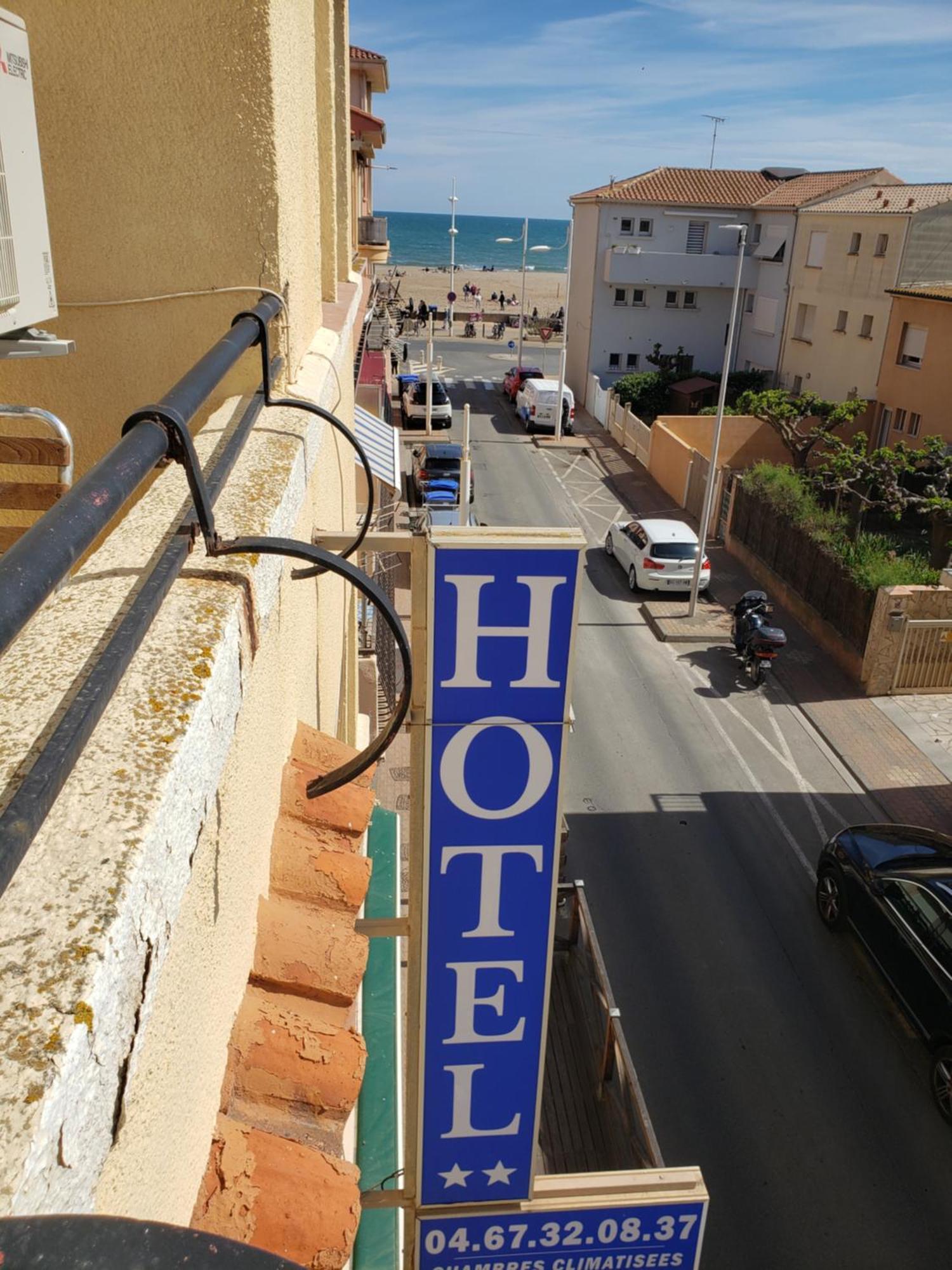 Hotel De La Plage 2 Etoiles Валра-Плаж Екстериор снимка