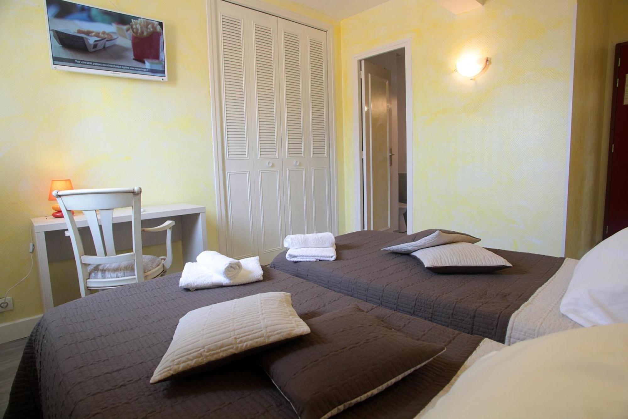 Hotel De La Plage 2 Etoiles Валра-Плаж Стая снимка