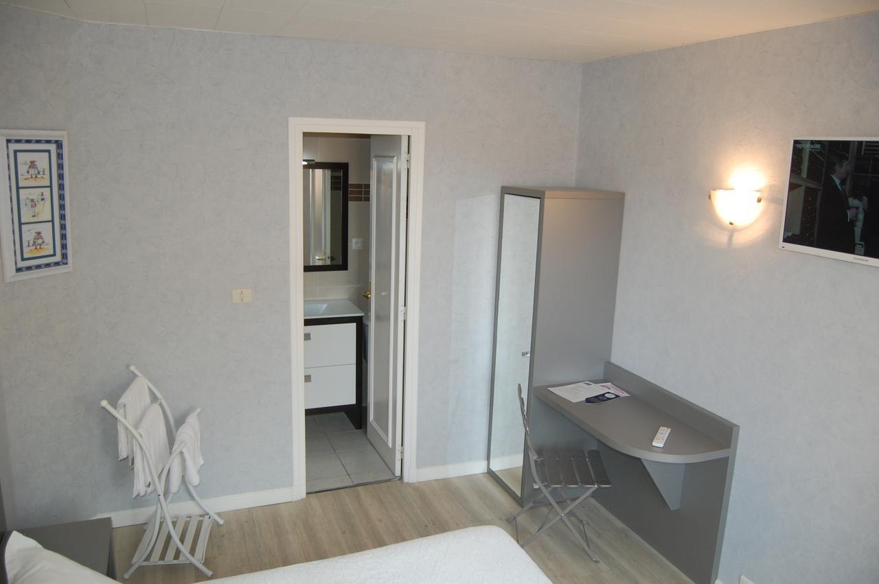 Hotel De La Plage 2 Etoiles Валра-Плаж Екстериор снимка